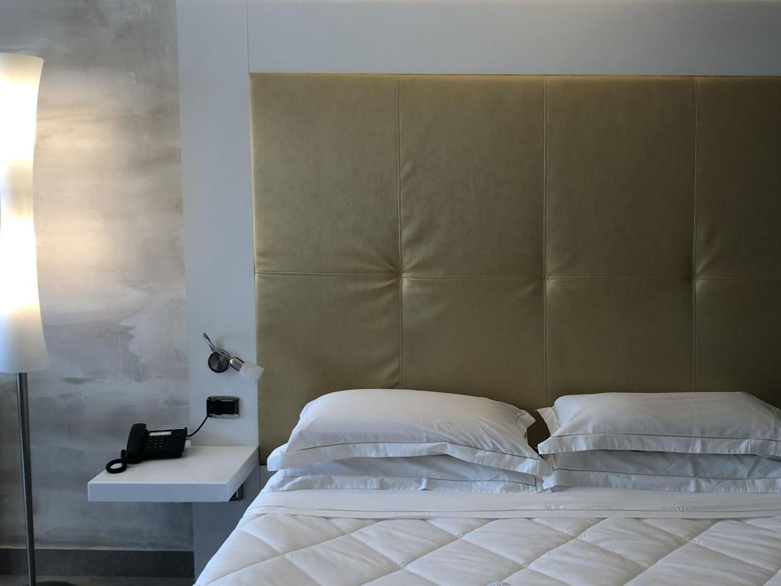 Hotel La Bussola 4*