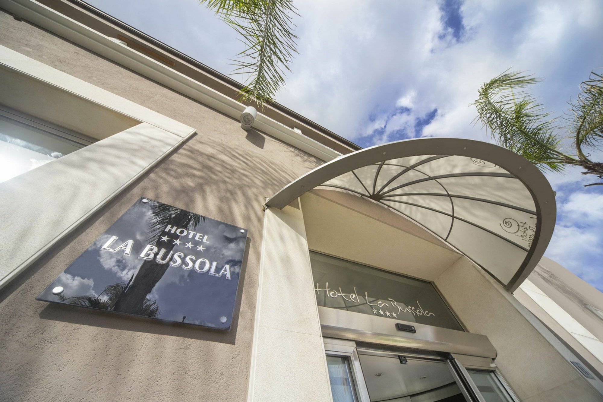 La Bussola Hotel